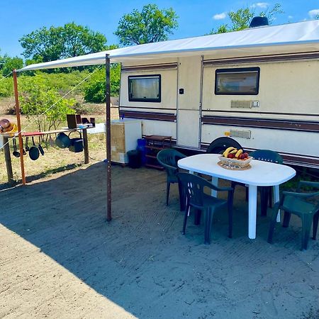Beachfront Caravans Chernomorets Dış mekan fotoğraf