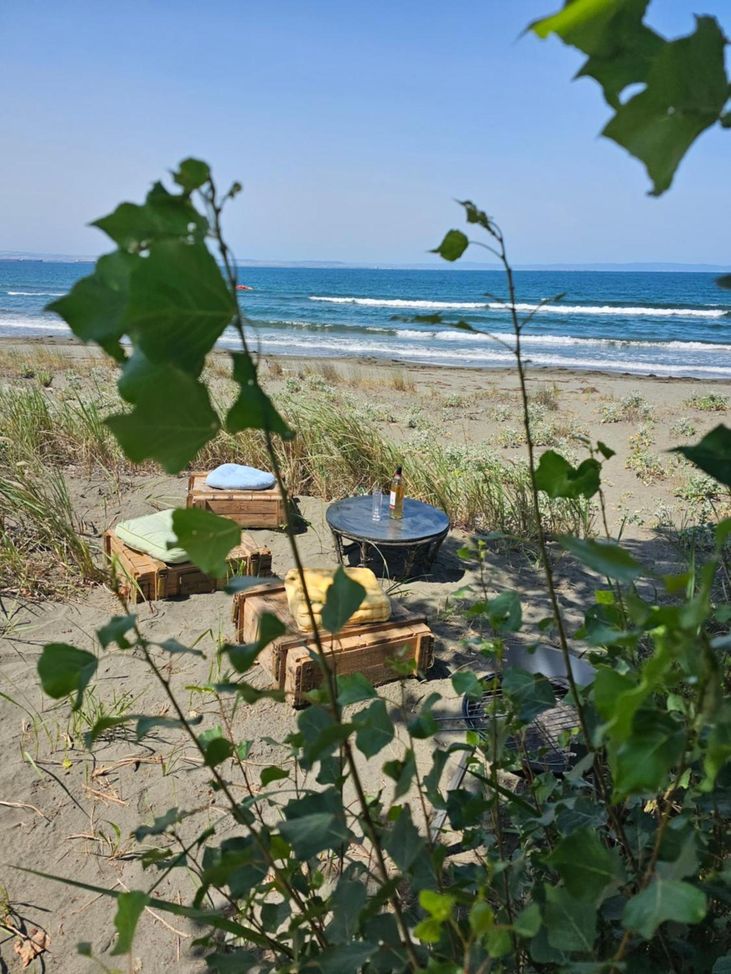 Beachfront Caravans Chernomorets Dış mekan fotoğraf