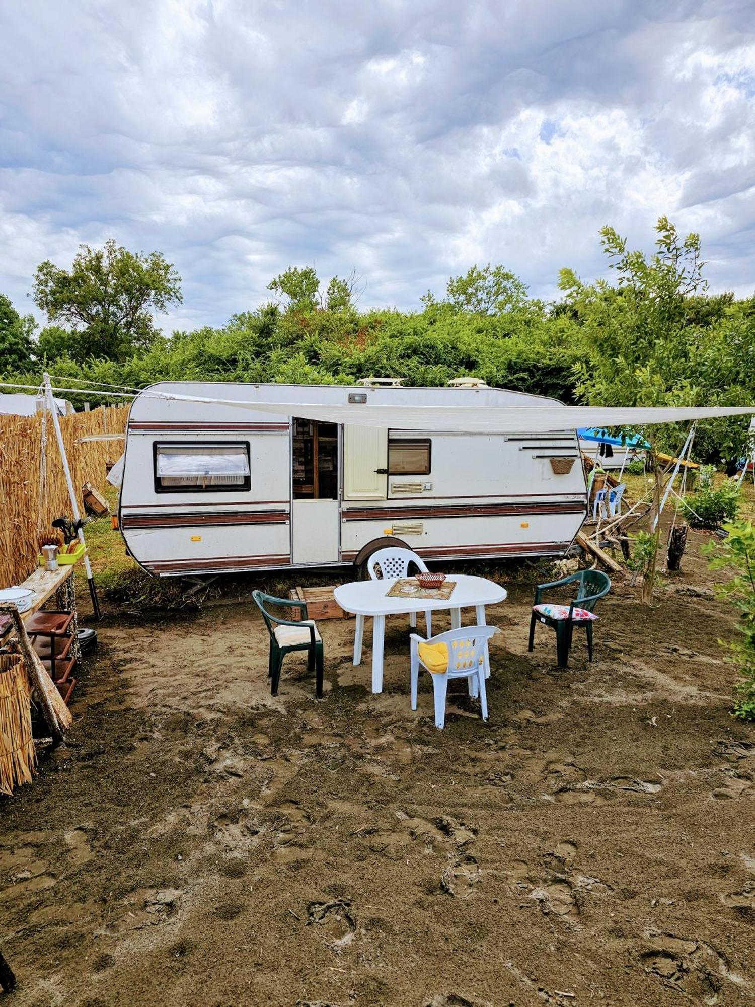 Beachfront Caravans Chernomorets Dış mekan fotoğraf