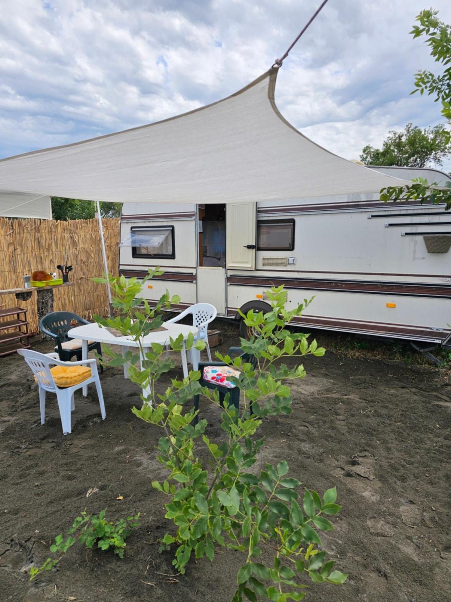 Beachfront Caravans Chernomorets Dış mekan fotoğraf