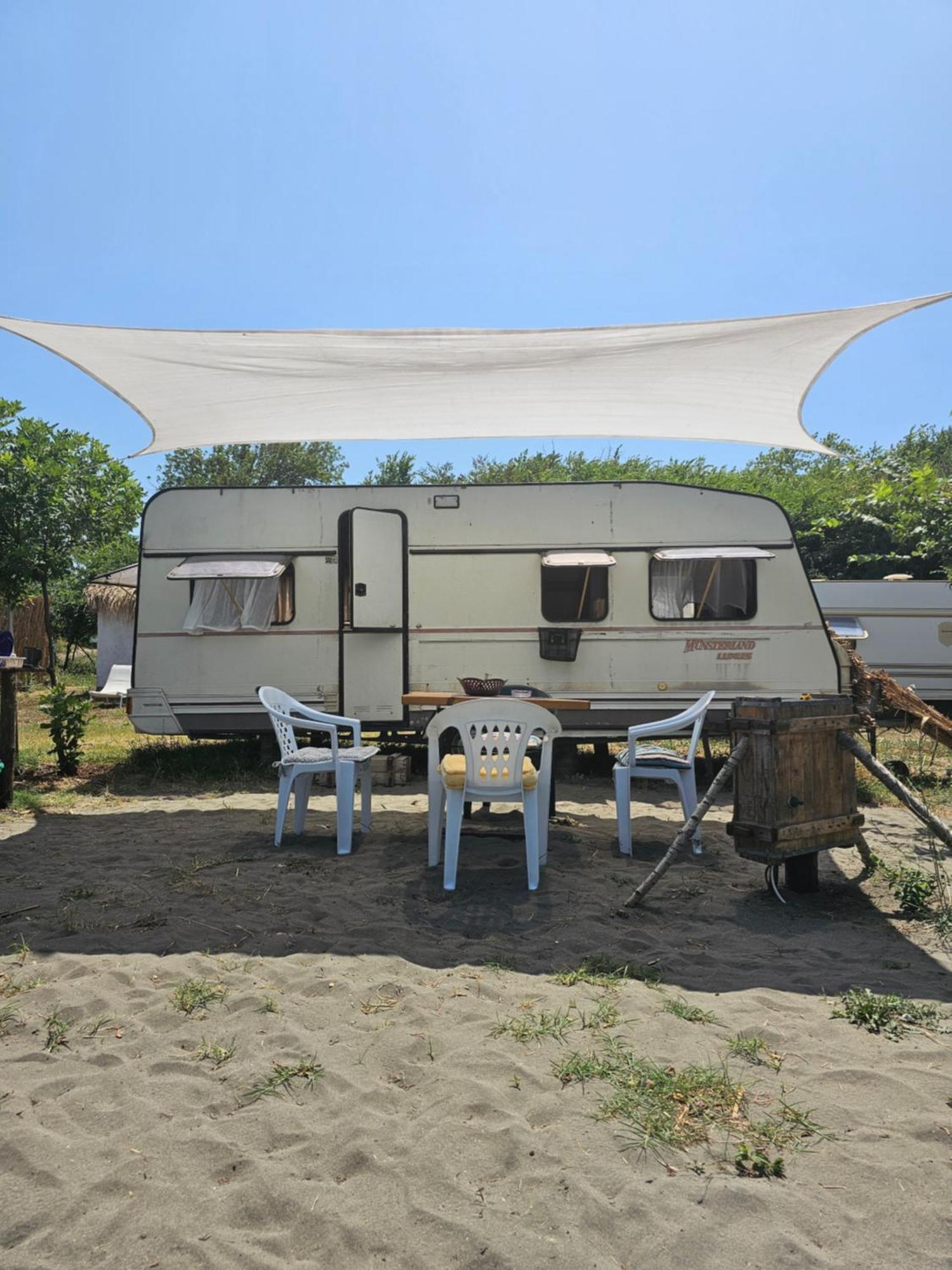 Beachfront Caravans Chernomorets Dış mekan fotoğraf